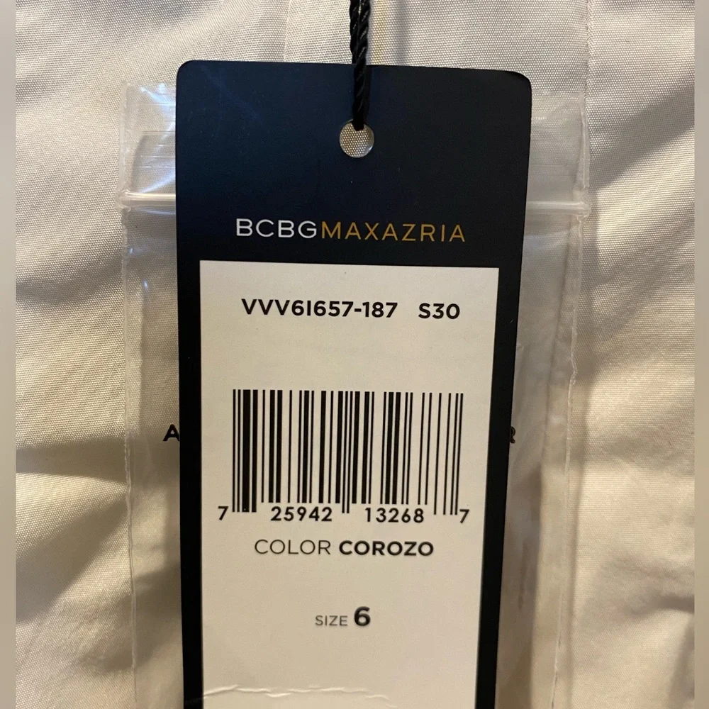 BCBGMaxAzria Cream Bubble Hem Dress Size 6 NWT Convertible Strap Cocktail - Picture 11 of 12